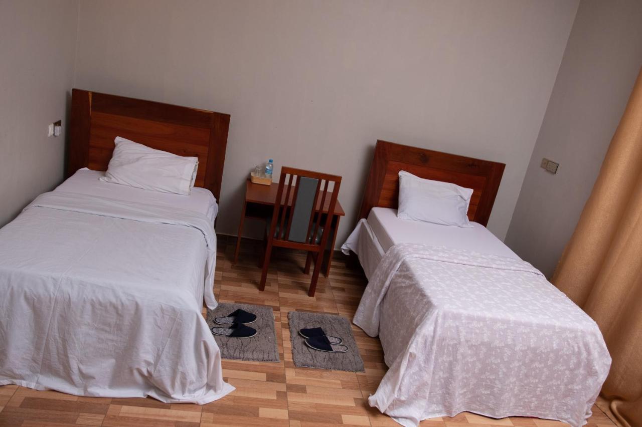Bed and Breakfast Arusha Royal Экстерьер фото
