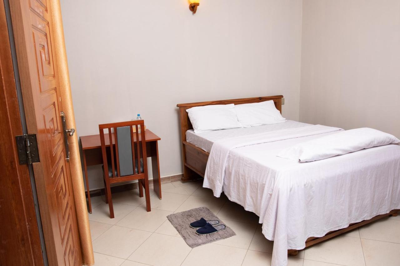 Bed and Breakfast Arusha Royal Экстерьер фото