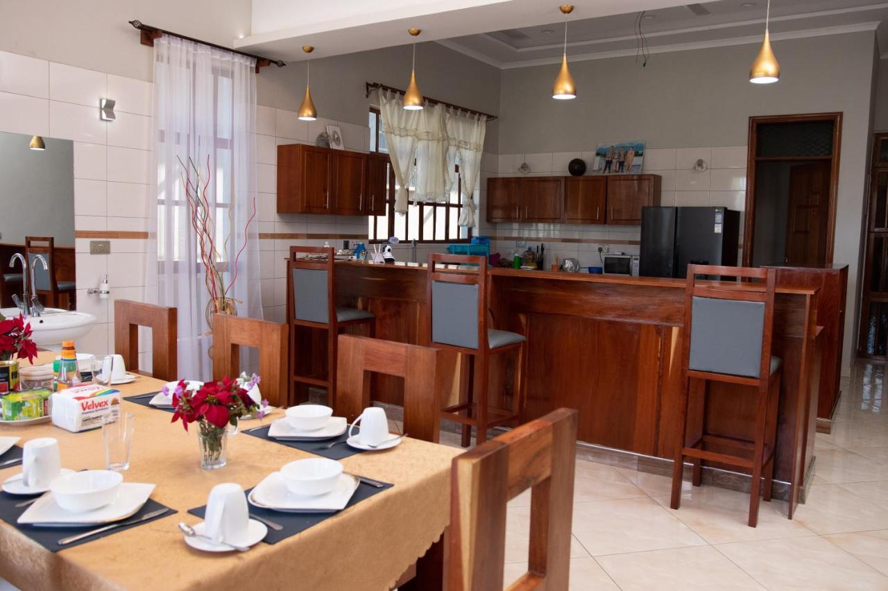 Bed and Breakfast Arusha Royal Экстерьер фото